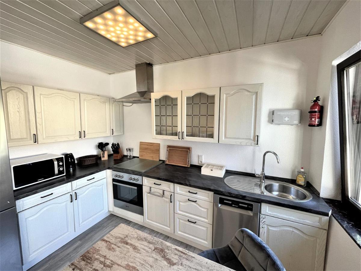 Appartamento Traumaussicht Kamin Balkon Burgblick 65 Zoll Tv Netflix Sky Joyn Lindenplatz Bullay Esterno foto