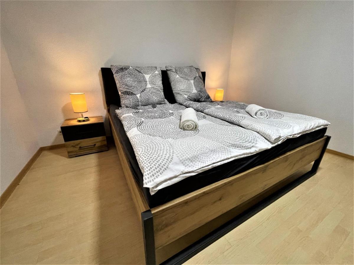 Appartamento Traumaussicht Kamin Balkon Burgblick 65 Zoll Tv Netflix Sky Joyn Lindenplatz Bullay Esterno foto